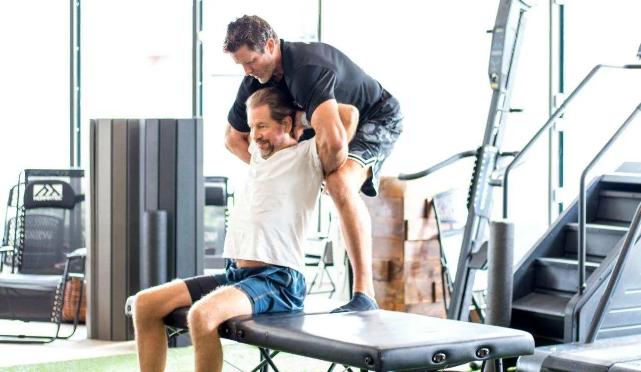 Stretch therapy for pain relief in Miami